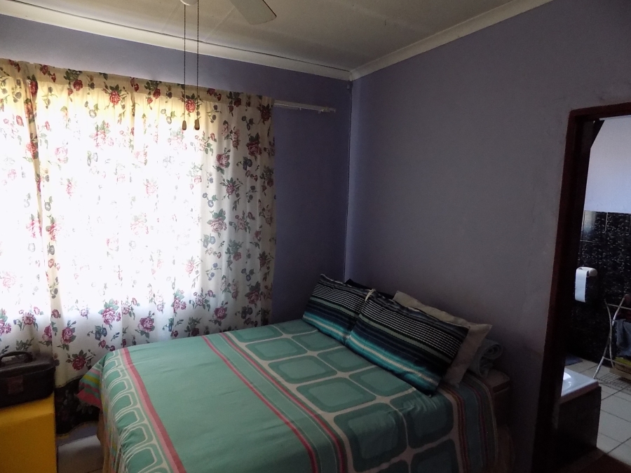 3 Bedroom Property for Sale in Tshing North West